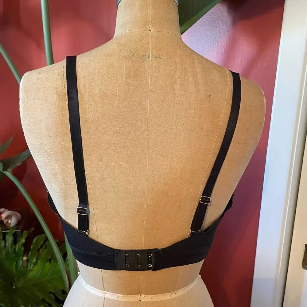 THIRD LOVE | black bra 34E
